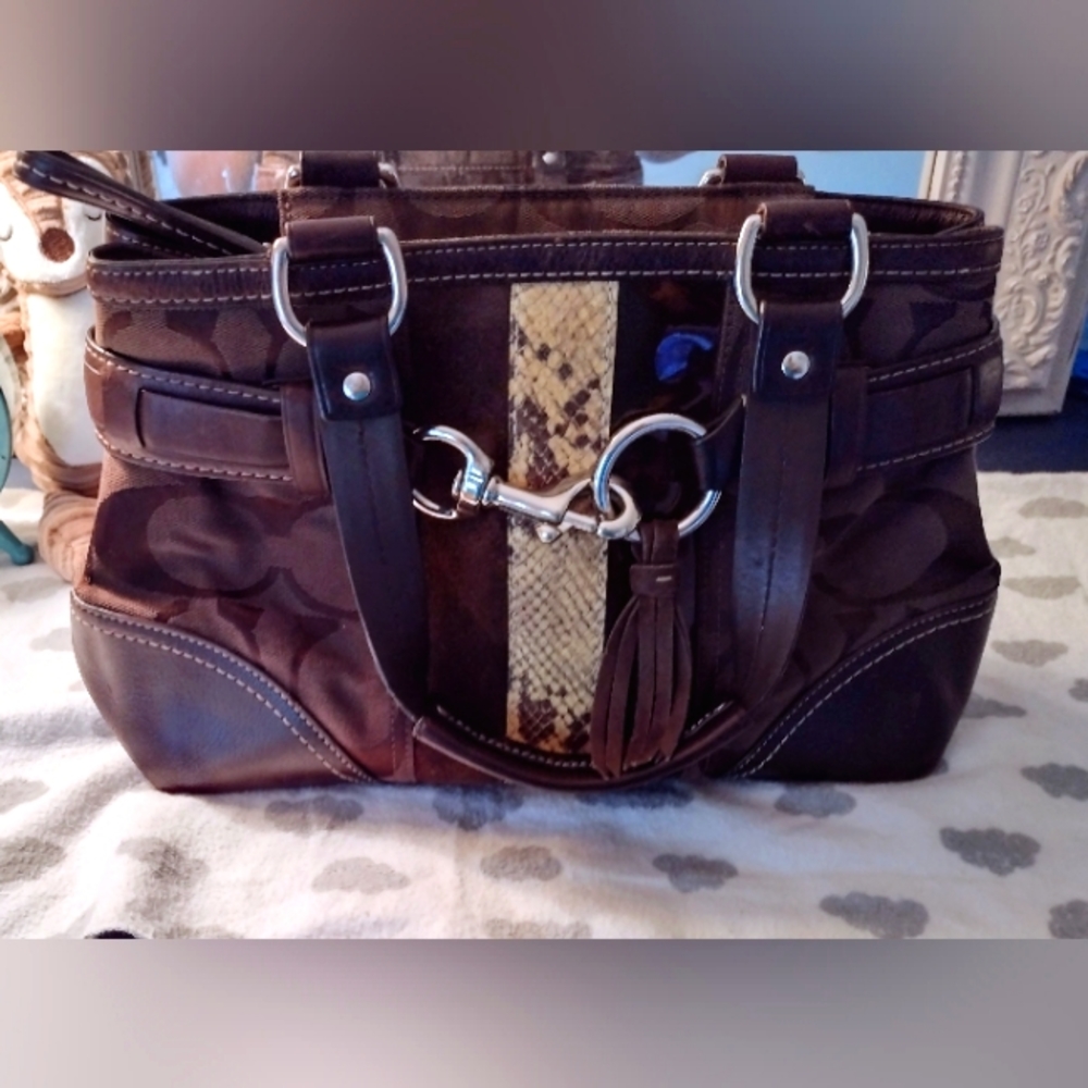 Coach handbag